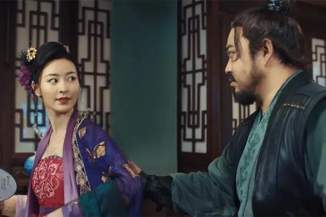 楊媽媽實力出圈，你認出她了嗎？