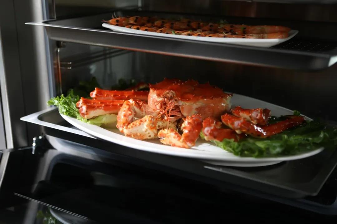 楊媽媽實力出圈，你認出她了嗎？