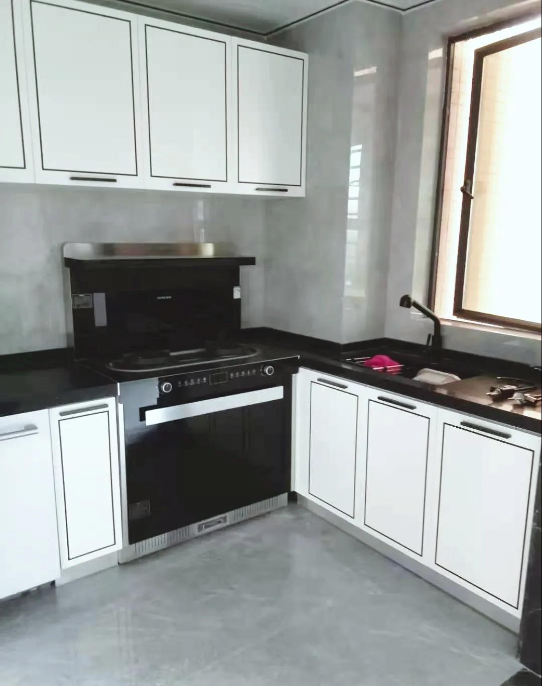 白色廚房不耐臟？佳歌集成灶讓你裝修更隨心！