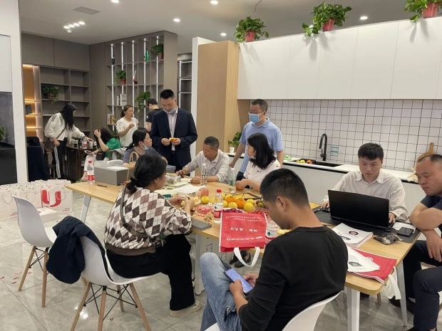 【喜報】熱烈祝賀佳歌集成灶株洲專賣二店盛大開業(yè)！