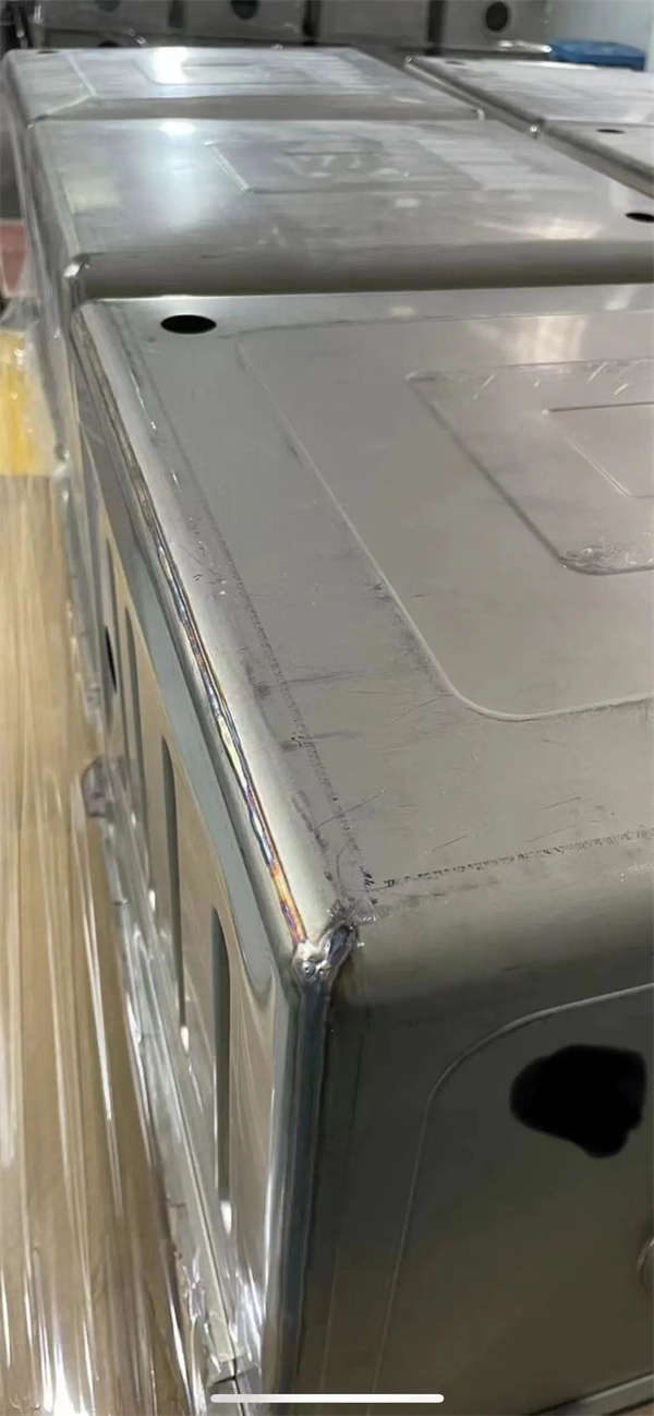 『探索解密』佳歌集成灶蒸烤箱內(nèi)膽為何選用烤瓷材質(zhì)？