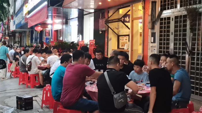 【喜報(bào)】佳歌集成灶海南儋州、貴州興義兩家旗艦店盛大開(kāi)業(yè)！