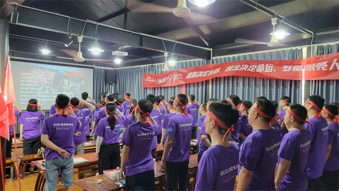 佳歌集成灶“上佳之選 乘勢高歌”招商峰會啟動會順利召開！